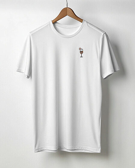 T-Shirt mit Cocktail-Glas Stickerei auf der Brust