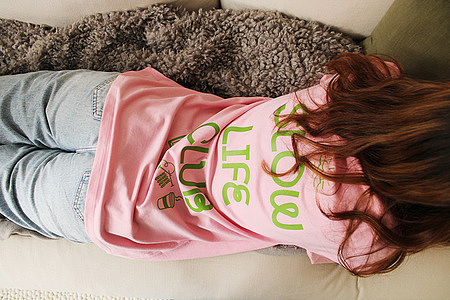 Slow Life Club T-Shirt in rosa & grün