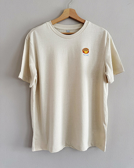Hej T-shirt with cinnamon roll in beige for women